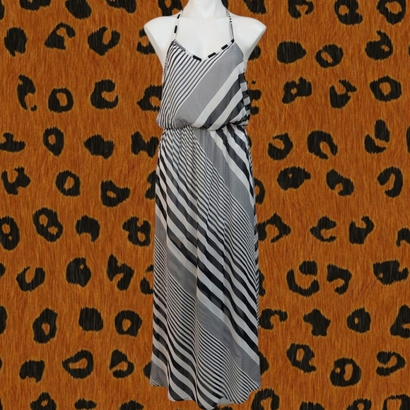 Arden B Striped Halter Maxi Dress Women's Sz Small Summer Casual - Picture 1 of 7